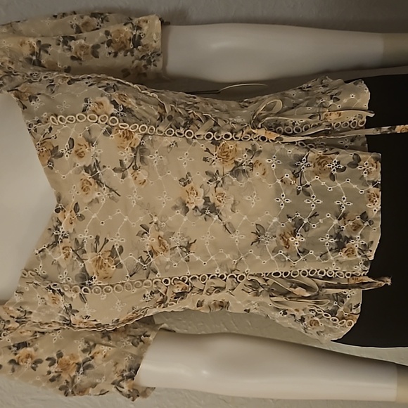 MILK & HONEY Floral Eyelet Corset Cropped Coquette Castlecore Top - Picture 4 of 12